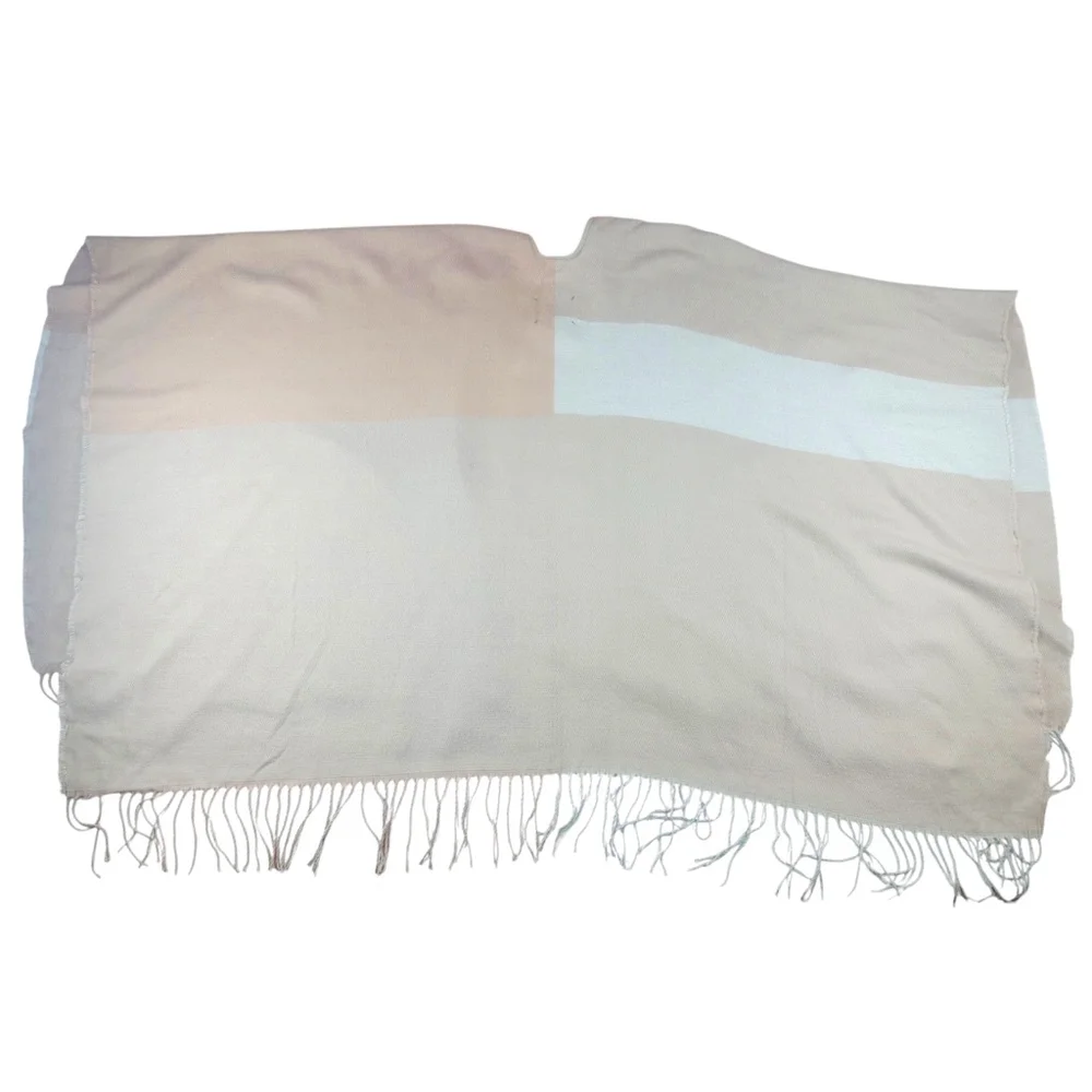 NWT Women's Soia & Kyo Yadira Fringe Shawl OS Pink & White Old Money Grandmacore